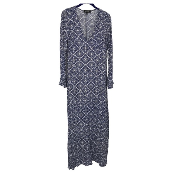 Lulus Long Sleeve Maxi Dress with Double Slit and Flared Sleeves - Picture 3 of 6